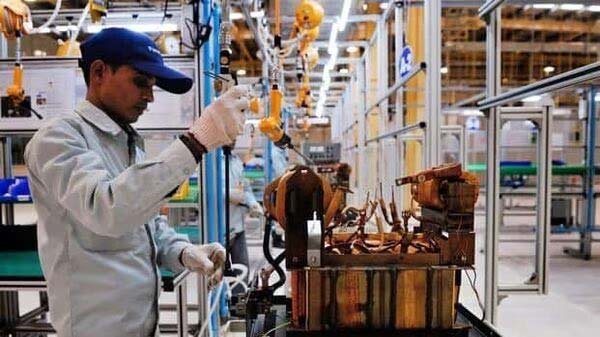 Although international orders persisted in their 21-month consecutive rise in December, new export sales and output remained subdued. Photo: Priyanka Parashar
